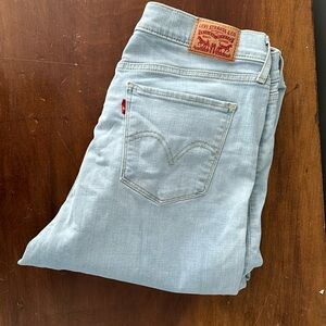 Women’s Jeans